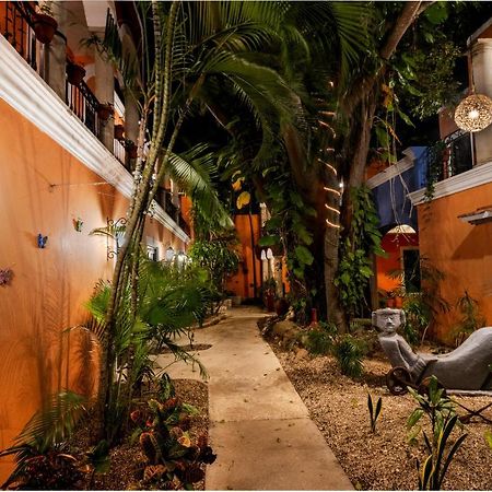 Hotel Casa De Las Flores Playa del Carmen Exterior photo