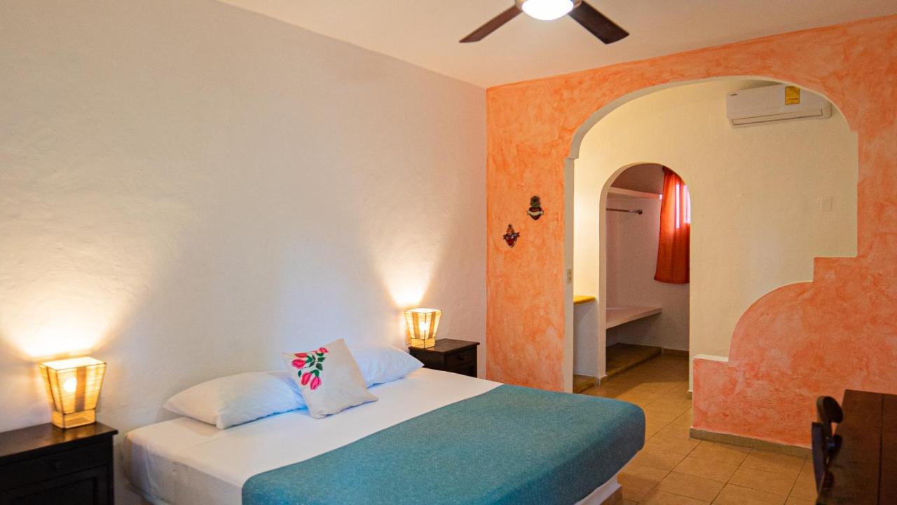 Hotel Casa De Las Flores Playa del Carmen Exterior photo