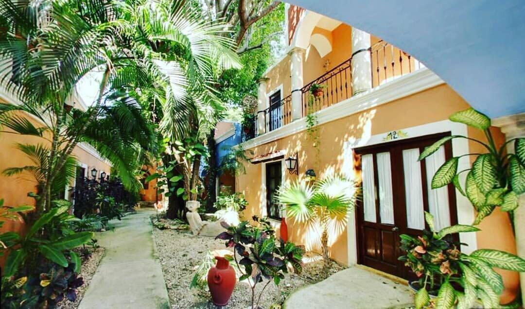Hotel Casa De Las Flores Playa del Carmen Exterior photo