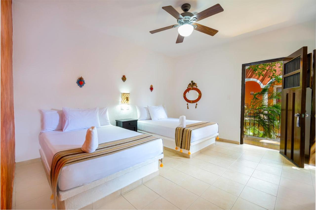 Hotel Casa De Las Flores Playa del Carmen Exterior photo